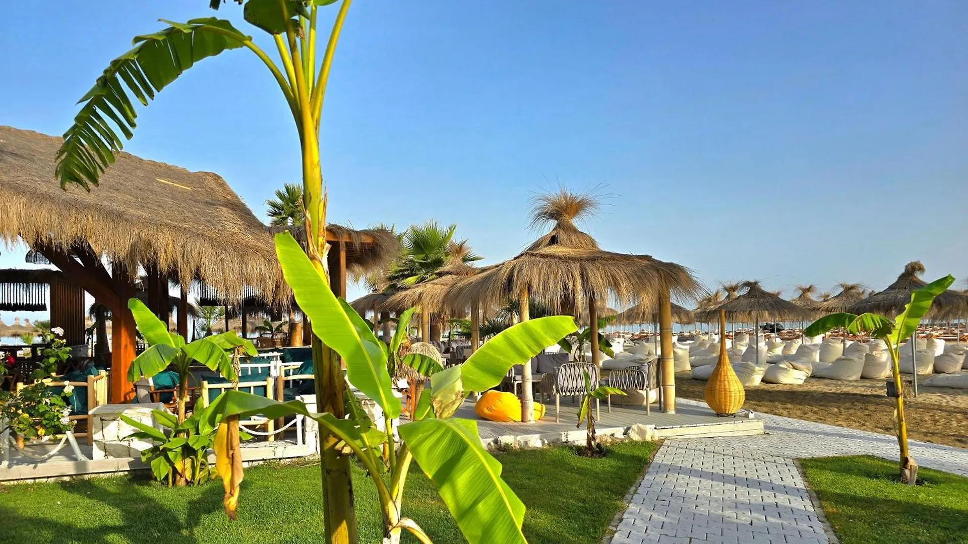 Perla Resort Plazhi San Pietro 0*,