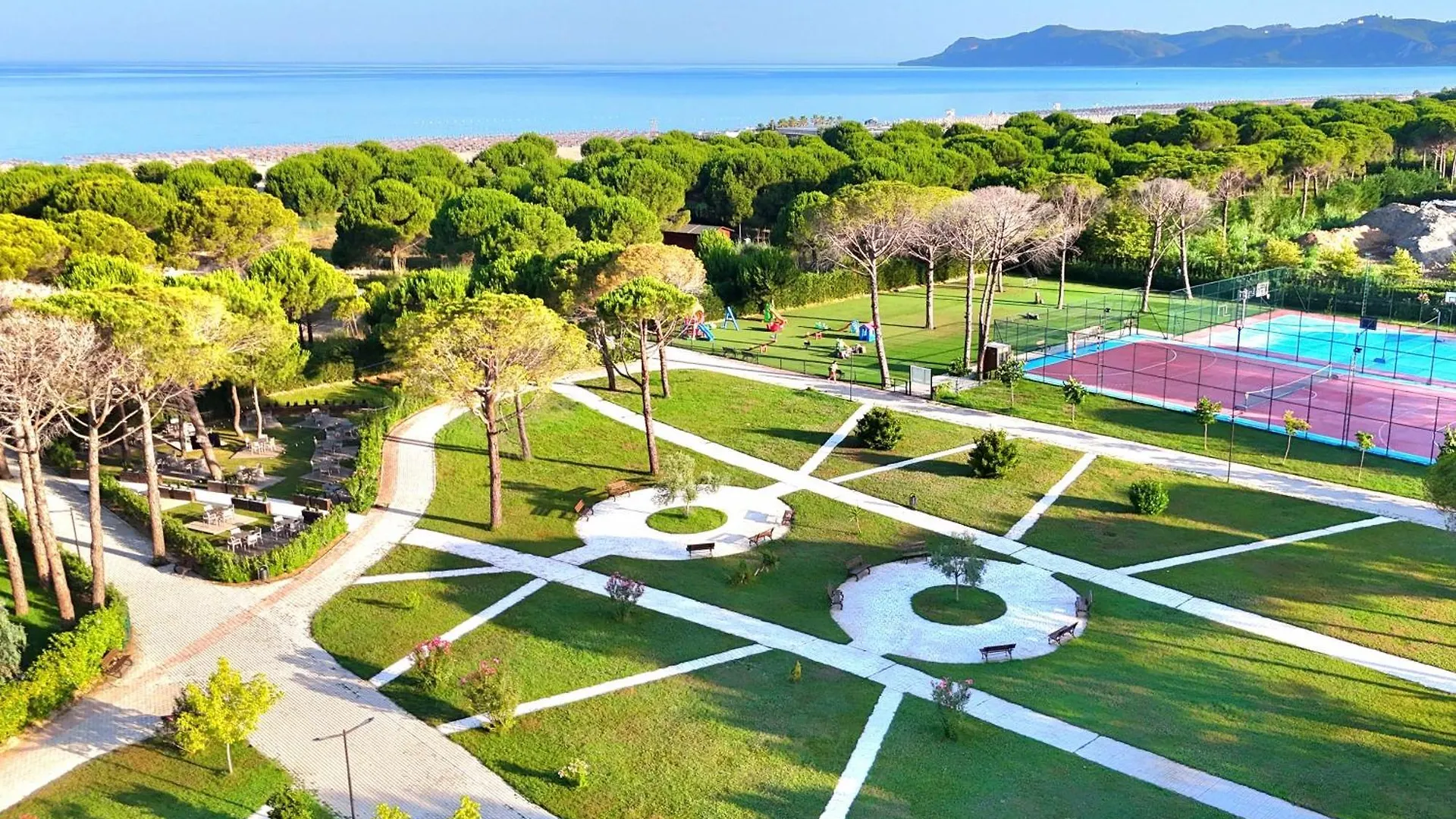 Perla Resort Plazhi San Pietro 0*,